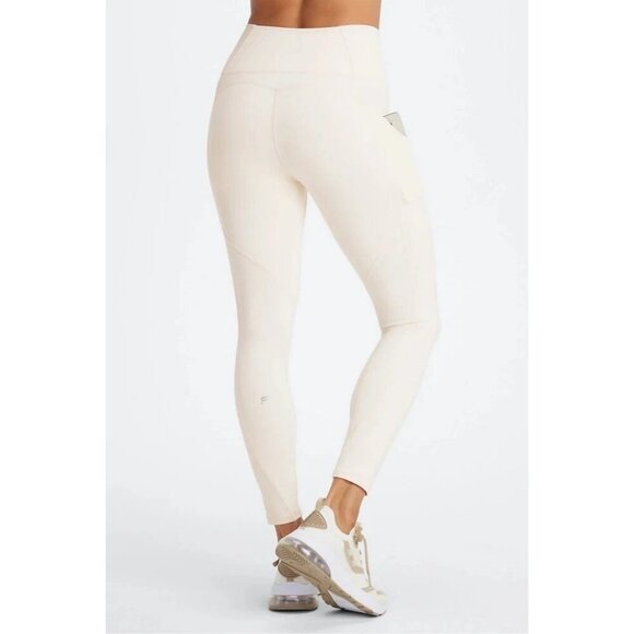 Fabletics PureLuxe Oasis High-Waisted 7/8 Leggings Pockets Cream Women S NWT - Picture 2 of 13